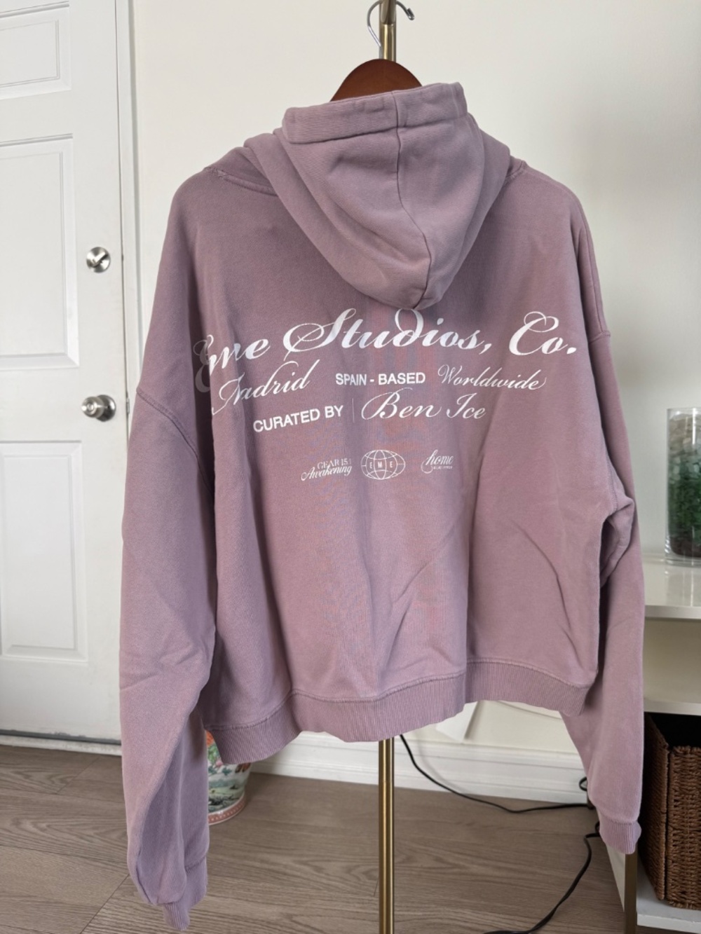 Eme Studios "Curated by Ben Ice" Hoodie Faded Purple Size Small